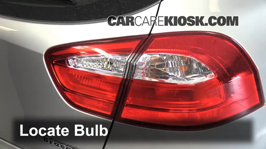 2012 Kia Rio5 LX 1.6L 4 Cyl. Lights